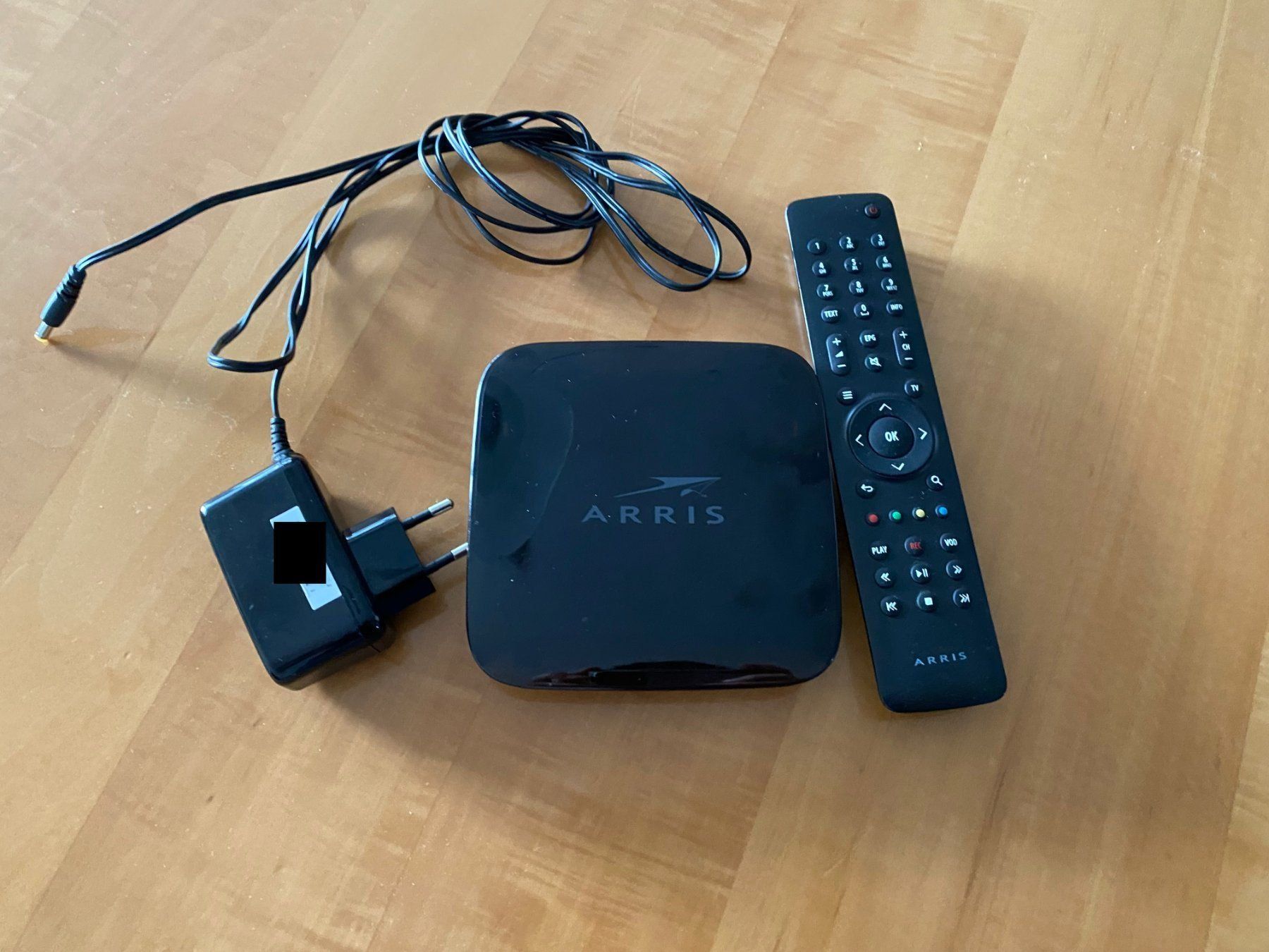 Lettore multimediale & Streamer: Arris VIP 1113 TV Box – Usato da Bionnens venduto da Meg011 1