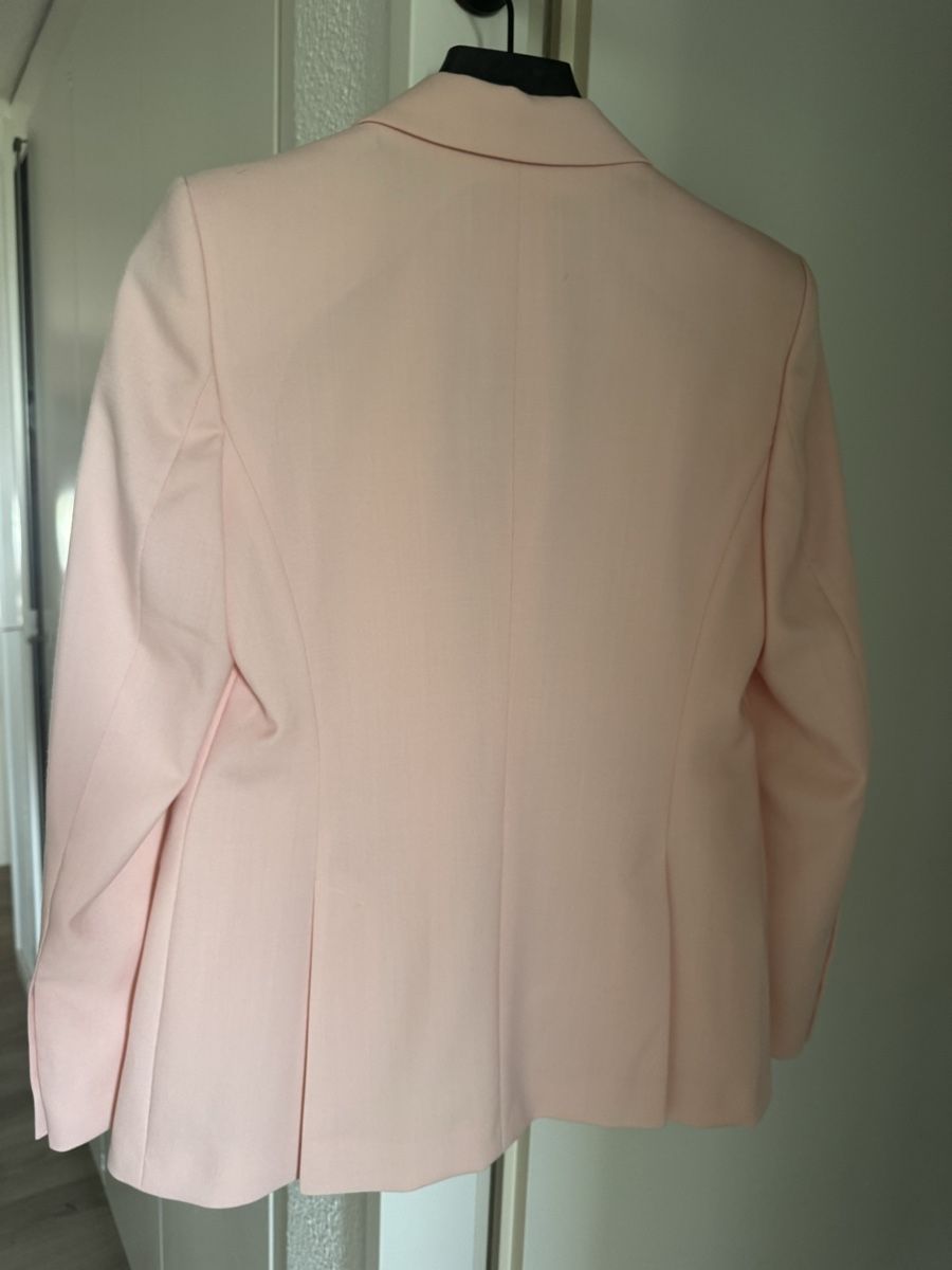 Windsor Vestes: Blazer Windsor  Grösse 38 NEU, NP450Fr – Neuf avec emballage d'origine à zürich par dalia06 6