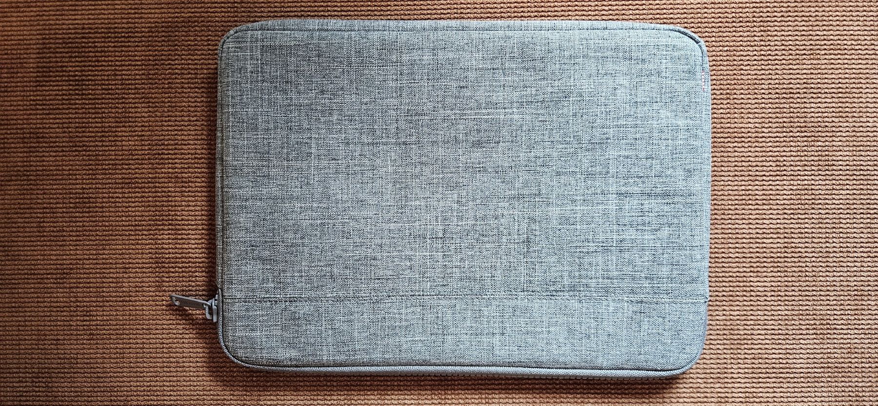 Borse: Herschel Laptoptasche grau – Usato da Rombach venduto da ThriftBetter 2