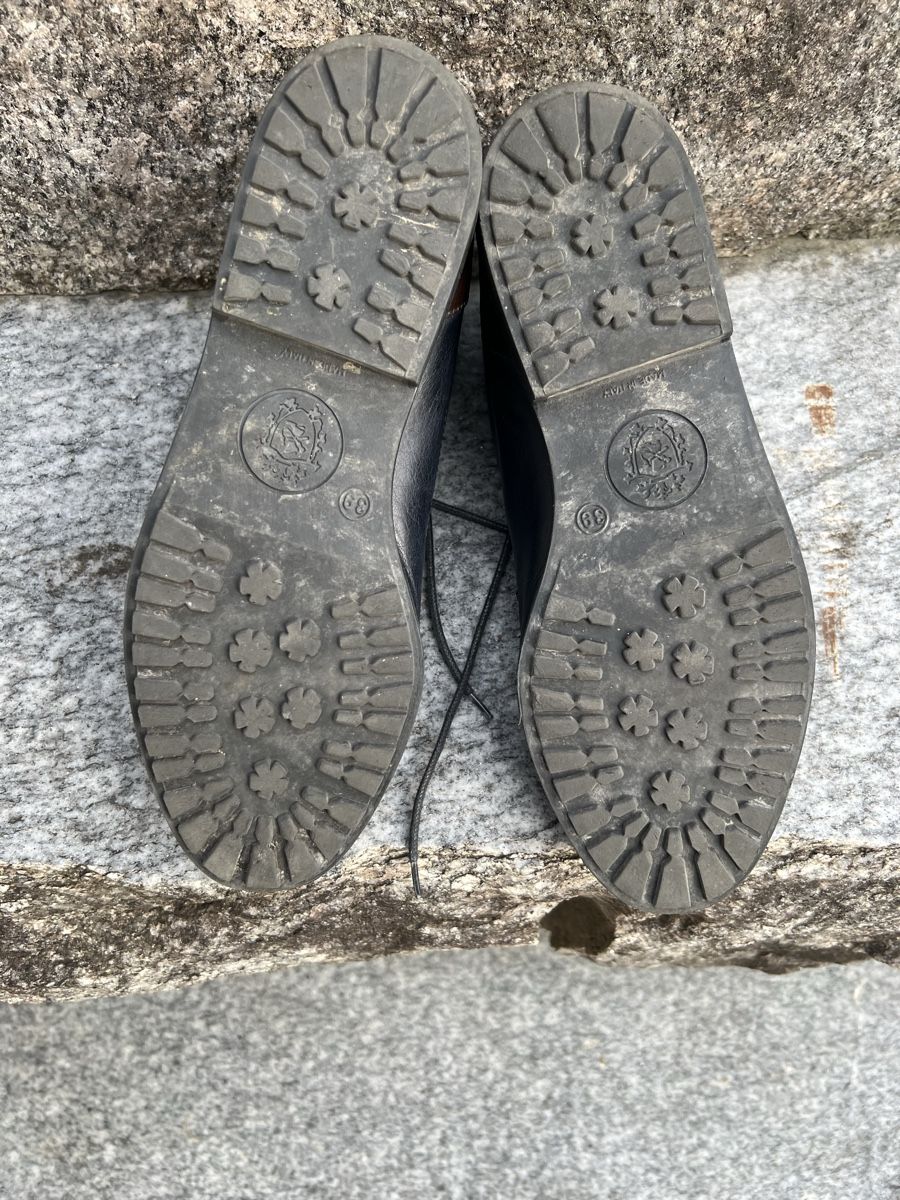 Scarpe da donna: Schnürschuh halbhoch 3-farbig – Usato da Betschwanden venduto da Dognose 5