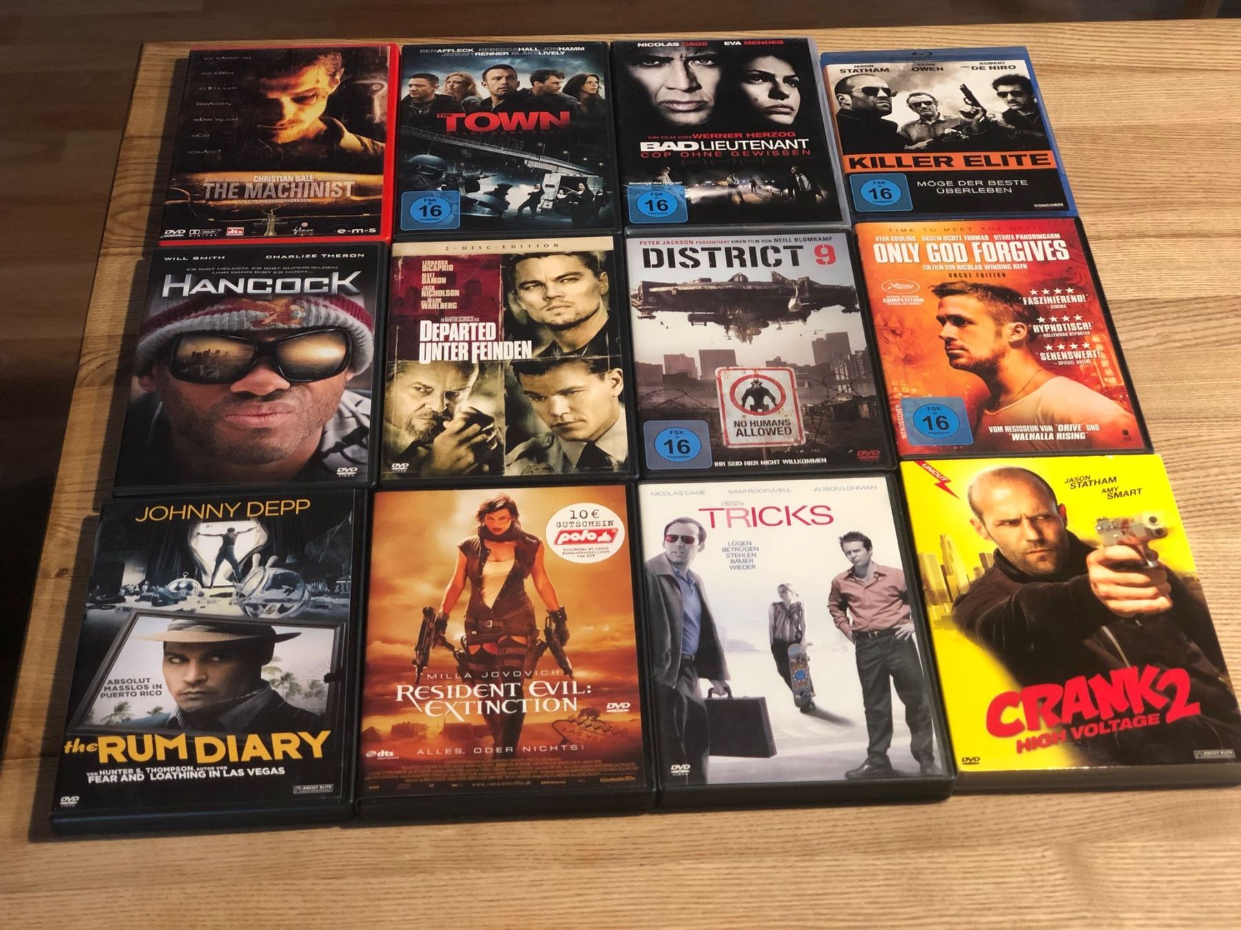 Tutti i DVDs: 12 diverse Action Filme – Usato da Röschenz venduto da Tashroal