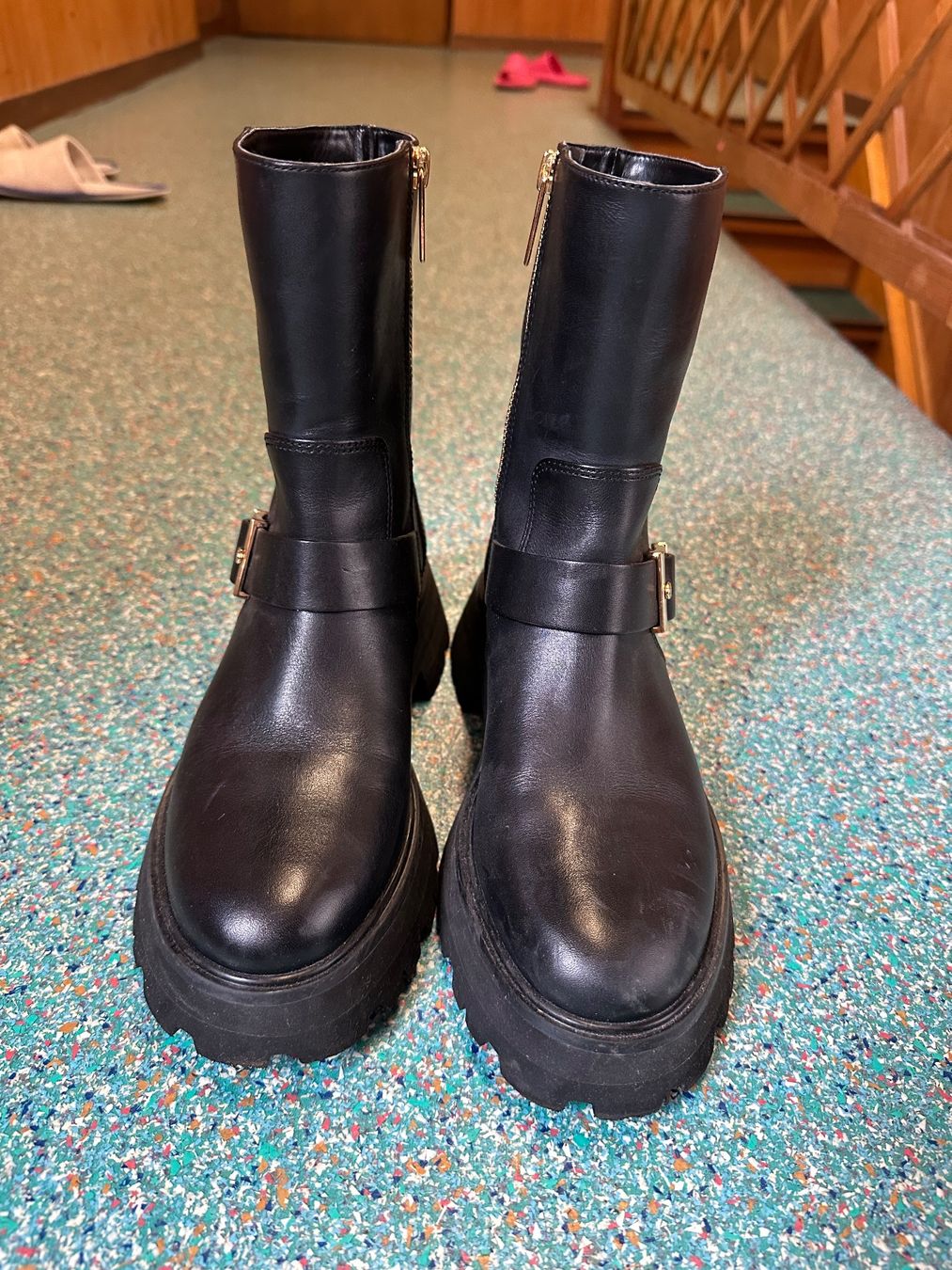Michael Kors Damenschuhe: Michael Kors Stiefe , Grösse 37 – Gebraucht aus Adligenswil von min_k7zx
