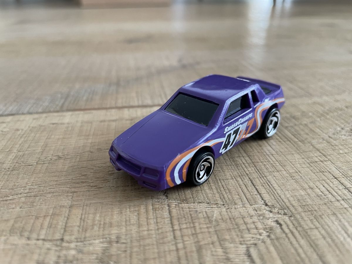 Hot Wheels Voitures modèles: Hot Wheels Chevrolet Stocker 1988  – D'occasion à Frauenfeld par Challenger77 1