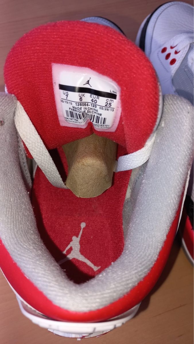Jordan Scarpe da uomo: Air Jordan 3 – Nuovo (secondo la descrizione) da Kaiseraugst venduto da RJ03 2