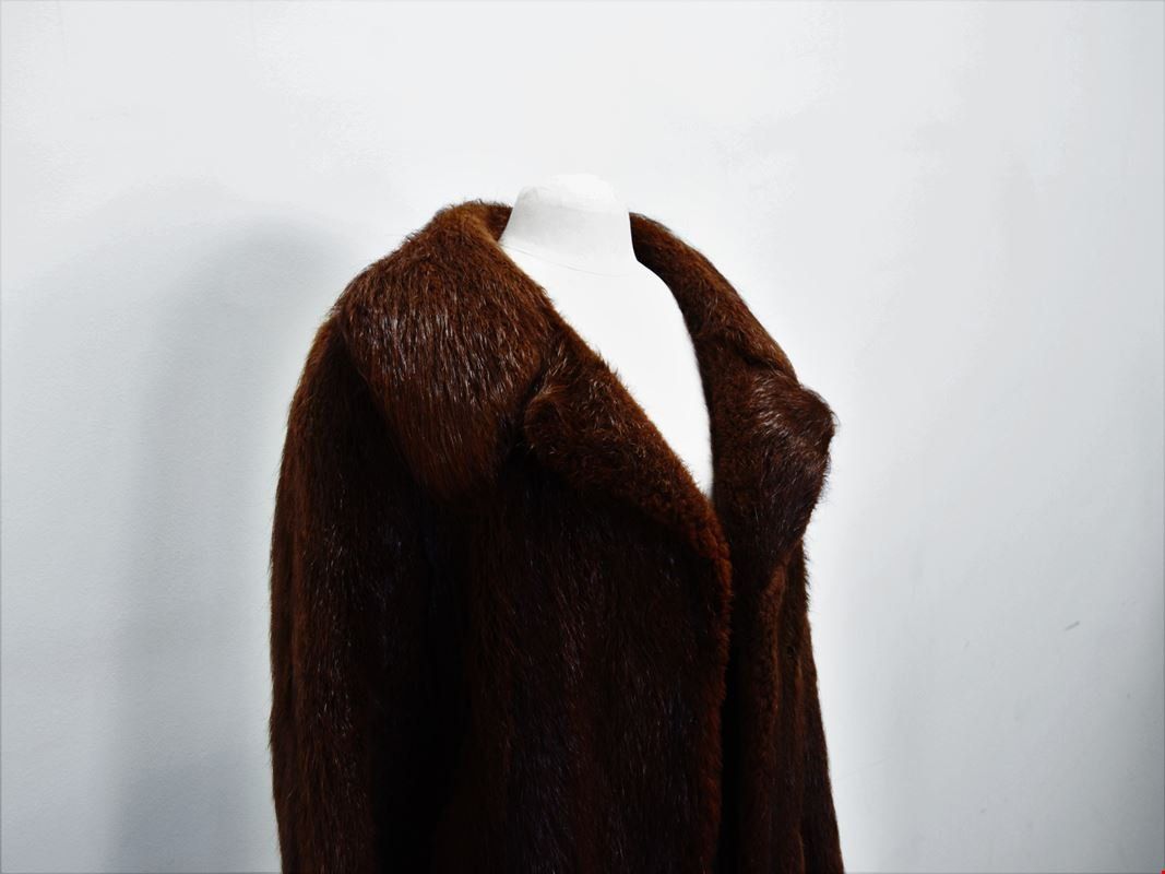 Pelzmantel braun kurz (Gebraucht) in Wittenbach für CHF 22