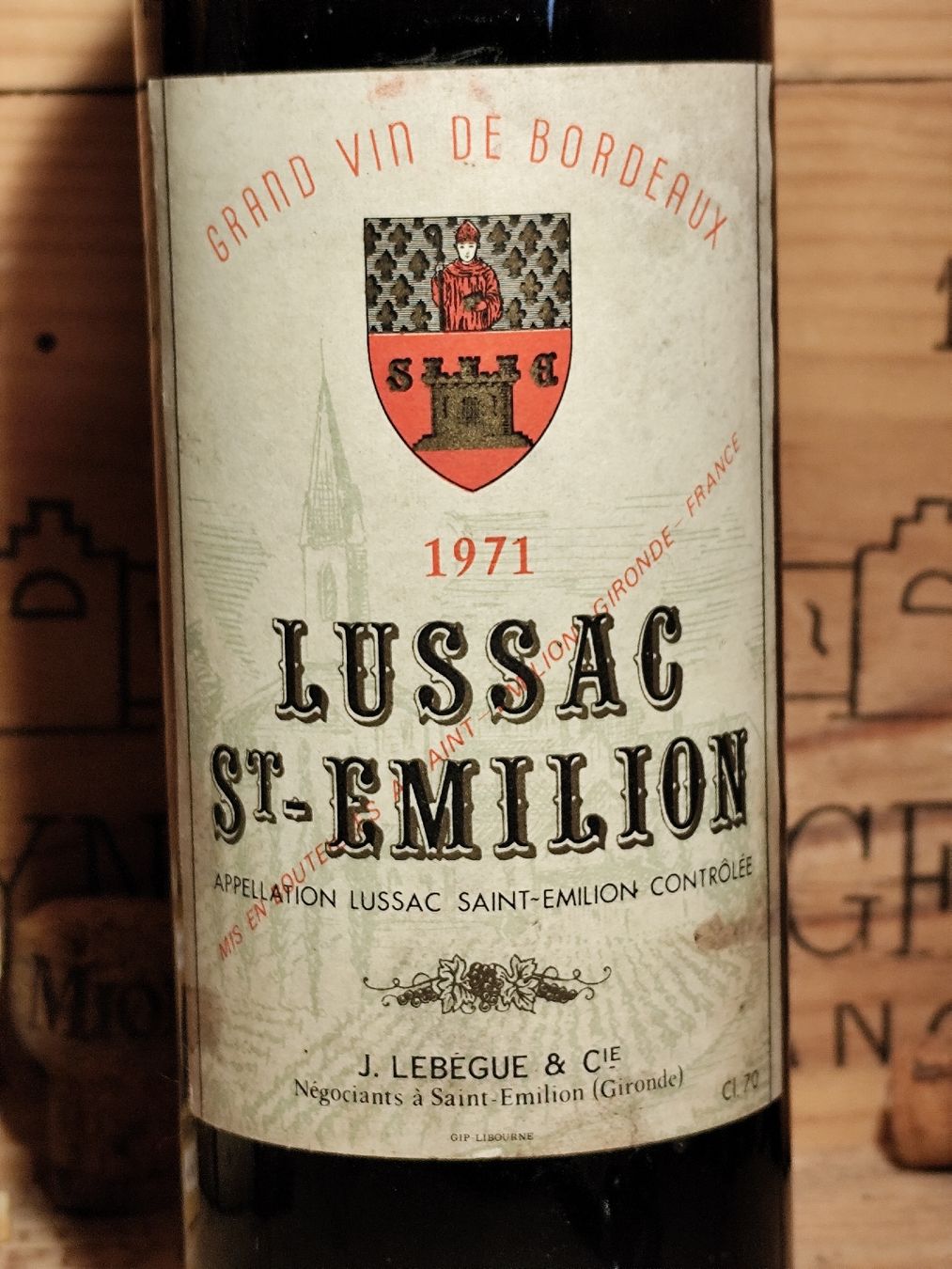 Vino: 1971 Lussac St-Emilion – Nuovo (secondo la descrizione) da Büsserach venduto da Vintage-vins 2