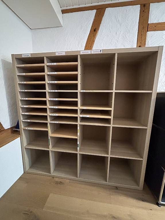 Regale: Regal mit Fächern – Gebraucht aus Volketswil von sara_4