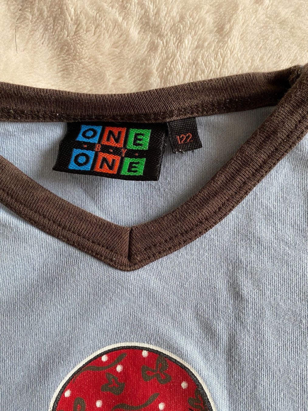Maglioni & Felpe: Langarm Shirt Pullover Gr 122 – Usato da Schönenberg ZH venduto da Pfupfli1 1