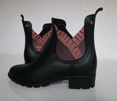 Cubanas Schwarze Regenboots Gr. 37 mit Rüschen - Neu!