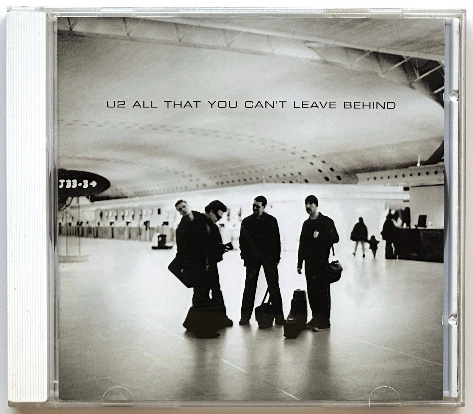 CD: U2: All that you can't leave behind – Usato da Zürich venduto da alocinnovregnes