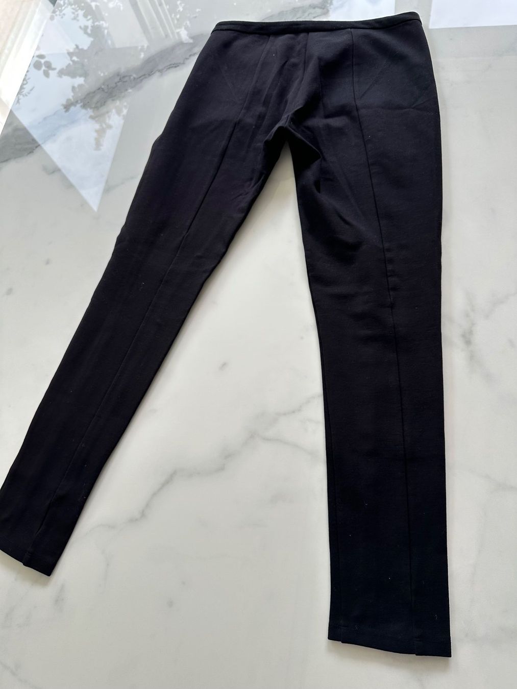 Guess Pantalons: Guess Damen Hose Gr. S – D'occasion à Lausen par Swissart123 2