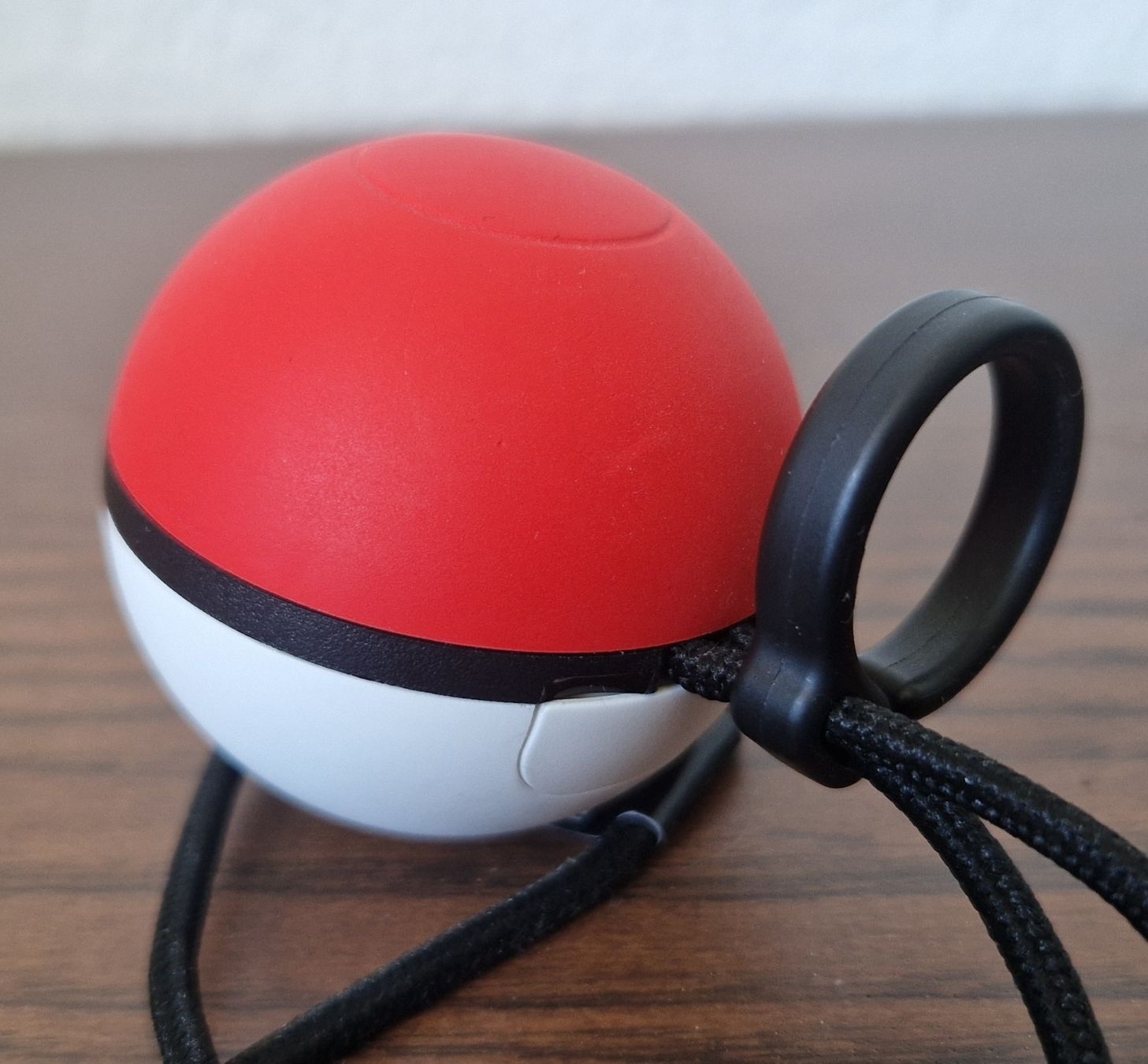 Nintendo Controller: Manette Poké Ball Plus pour Nintendo Switch – Usato da Biel/Bienne venduto da Boozook 2