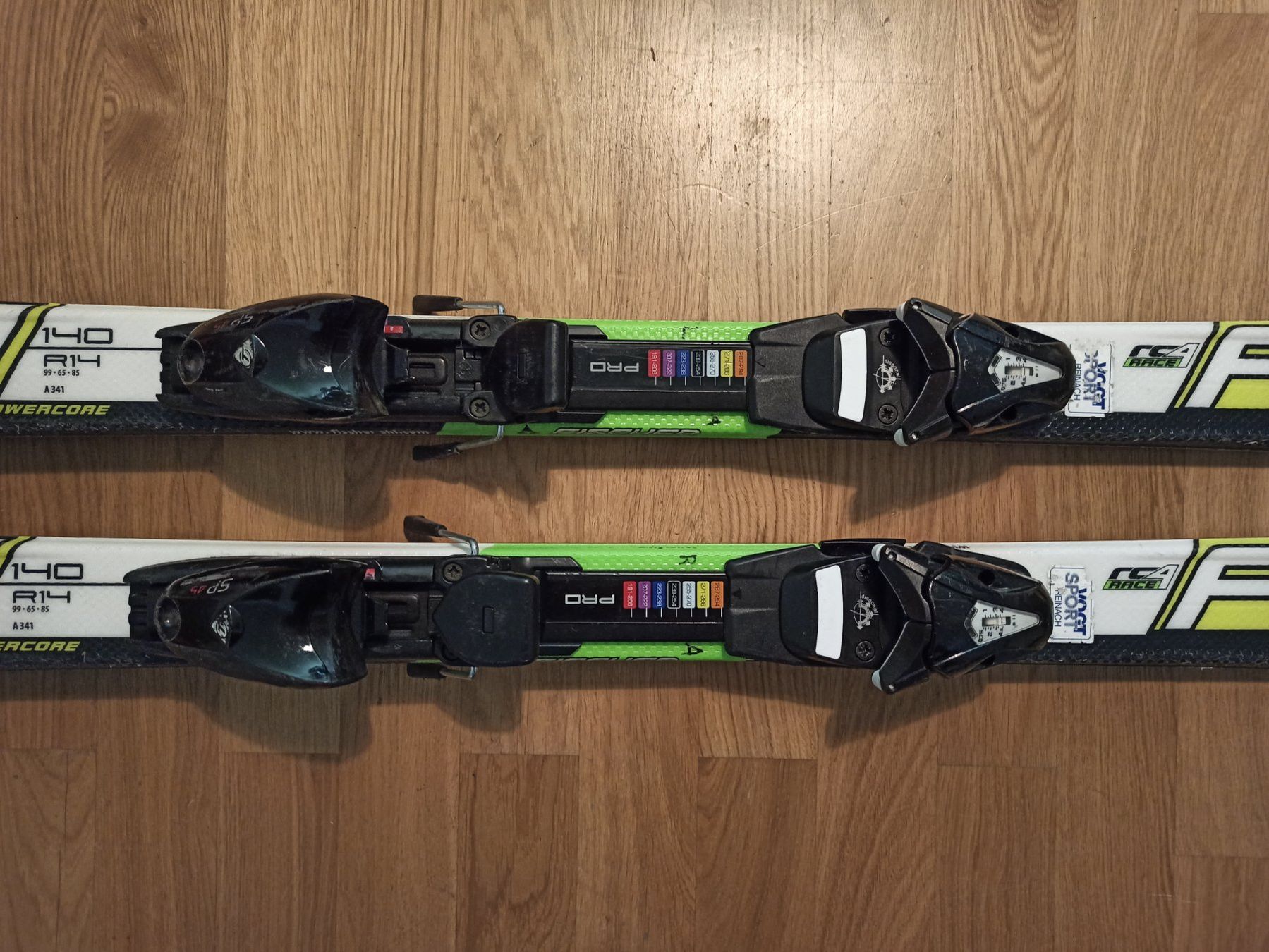 Fischer Skis: Fischer Race Ski 140cm – Gebraucht aus Horgen von  4
