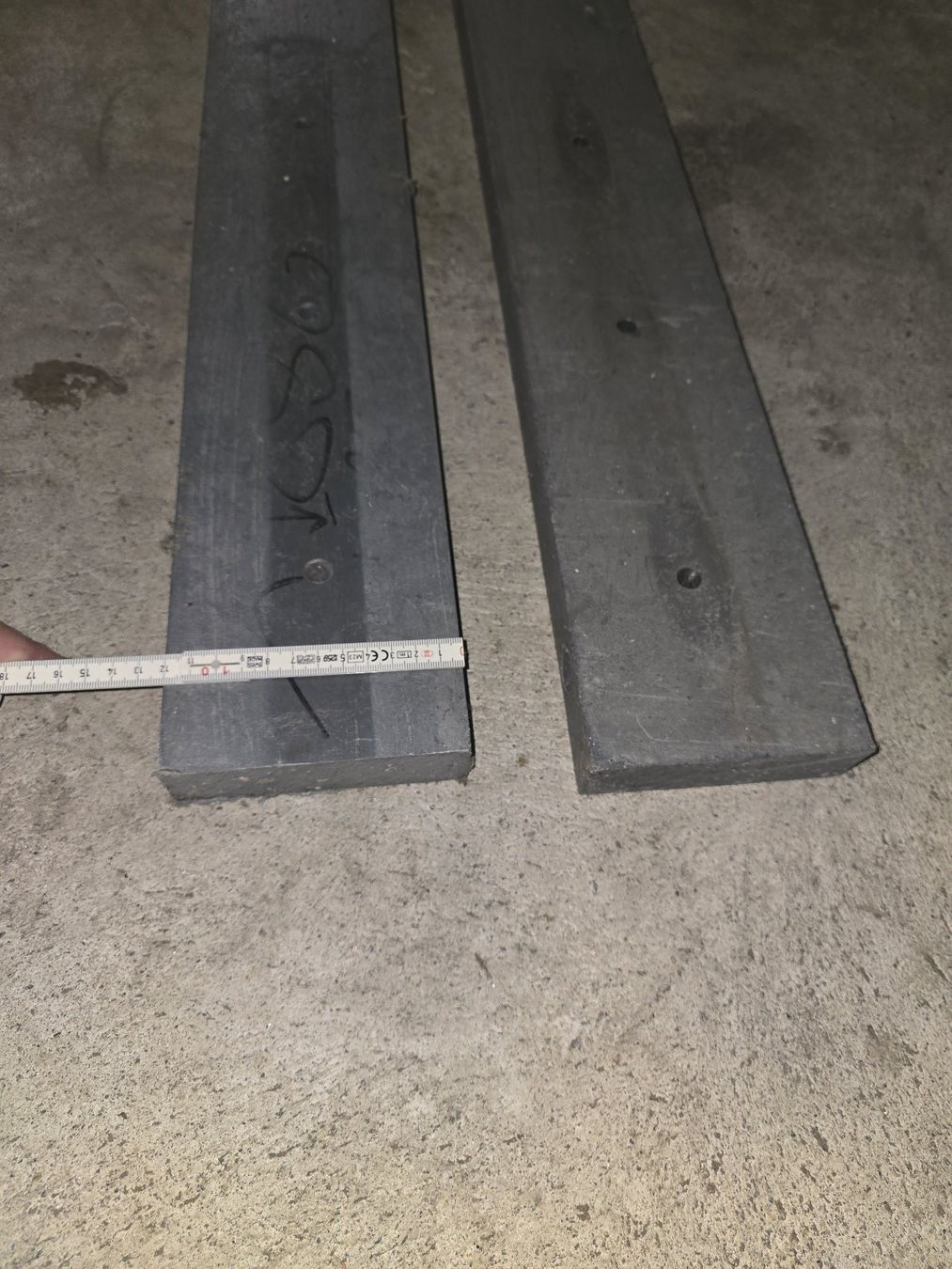 Articoli in legno: Planches en plastique - imputrescible, solide et flexible – Usato da Savièse venduto da Laguinee 2