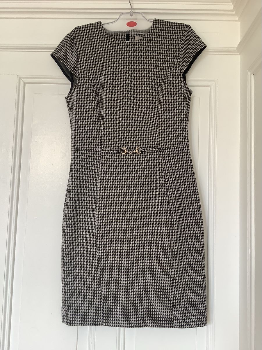 H&M Vestiti: H&M Kleid Grösse 36 – Usato da schaffhausen venduto da Chiquimiki