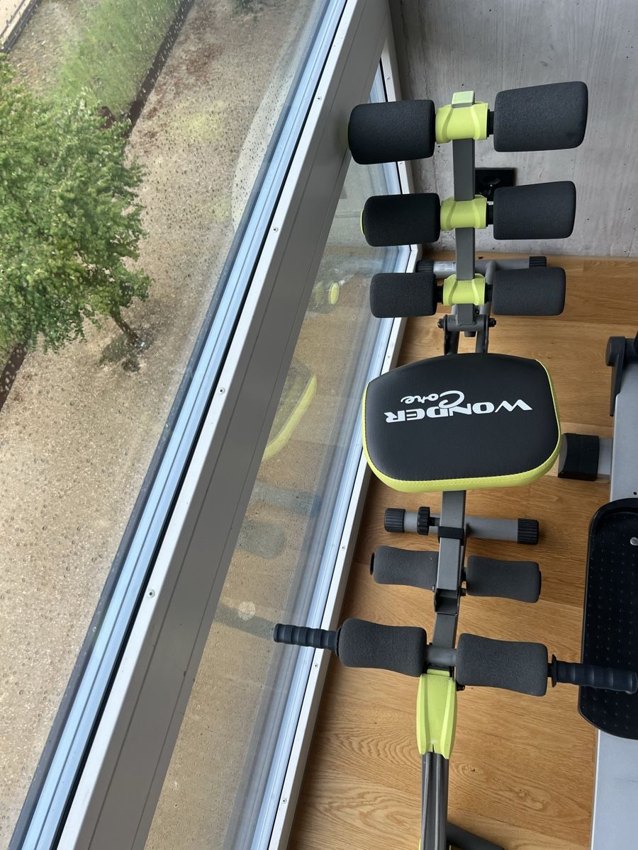 Hometrainer: Wonder Core Bauchtrainer - Fit durch den Winter! – Usato da Pfäffikon ZH venduto da rah_8twc 1