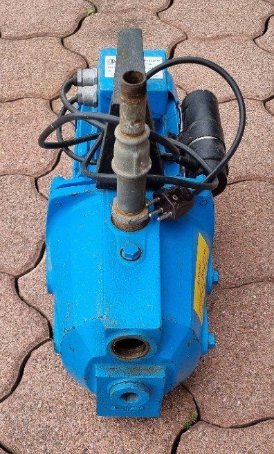 Pompe & Parti di ricambio: Gartenpumpe/Hauswasserwerk – Usato da Zuzgen venduto da ricard11 3