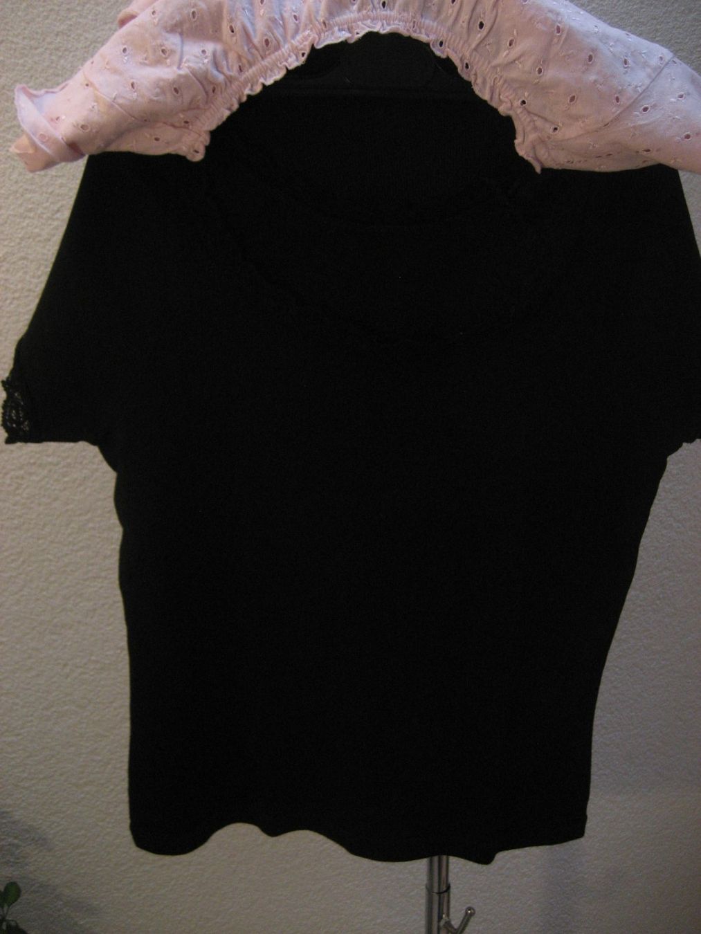 T-shirt: Lot 2 t-shirts taille L – Usato da Delémont venduto da marryb 2