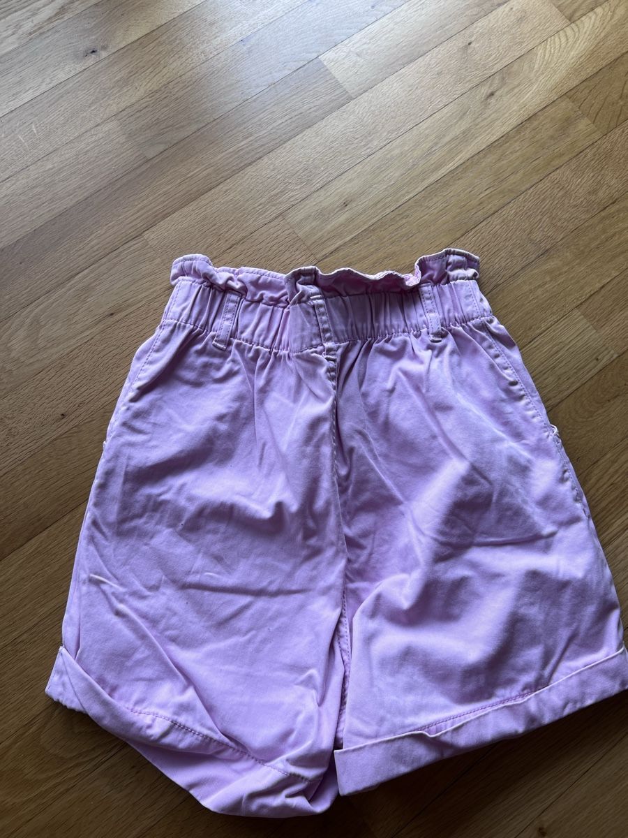 H&M Pantaloni: H&M Shorts 36 – Nuovo (secondo la descrizione) da Neuhaus SG venduto da bernike 1