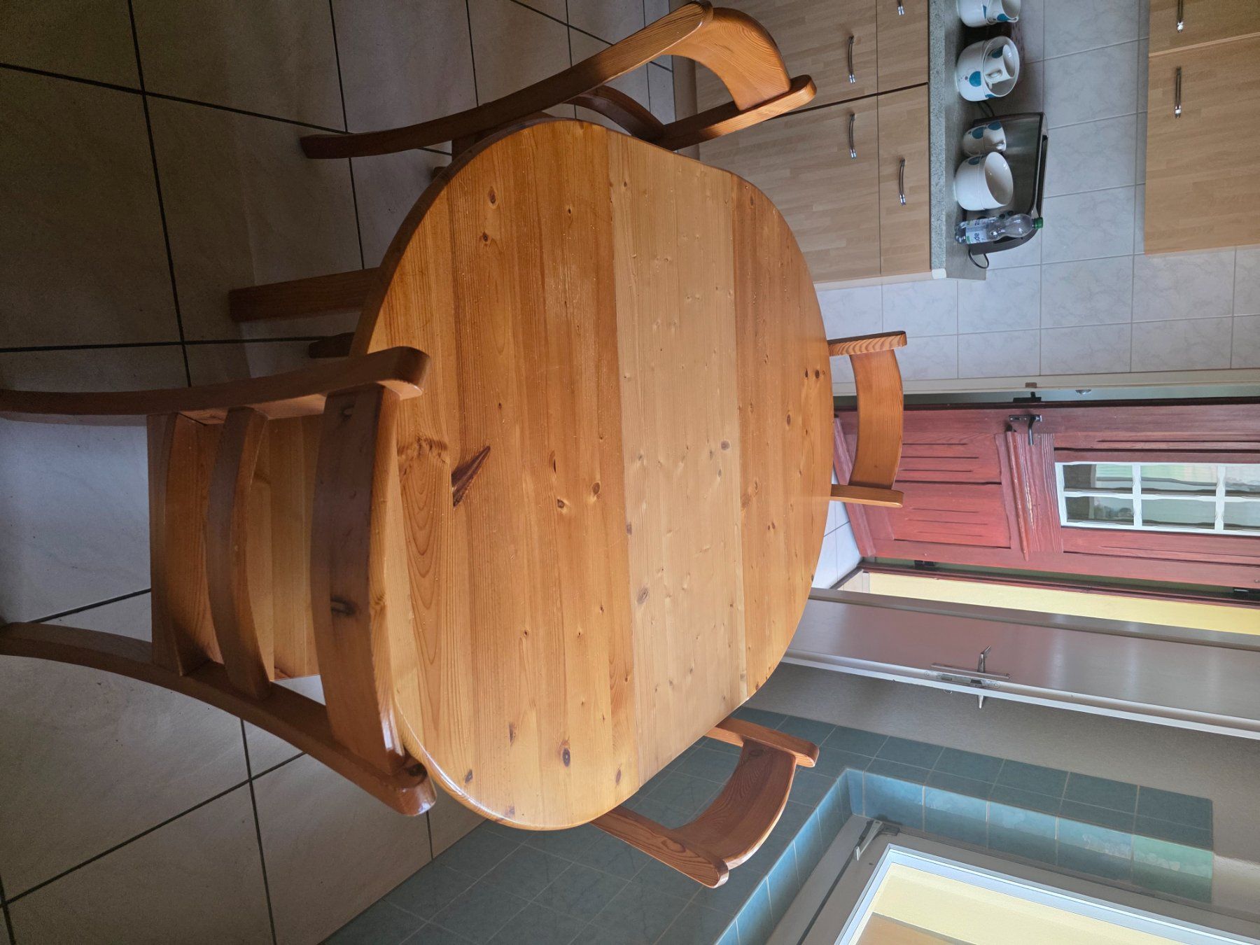 Set di tavolo e panche: Holztisch mit Stühlen – Usato da Walde AG venduto da kar_k5tm