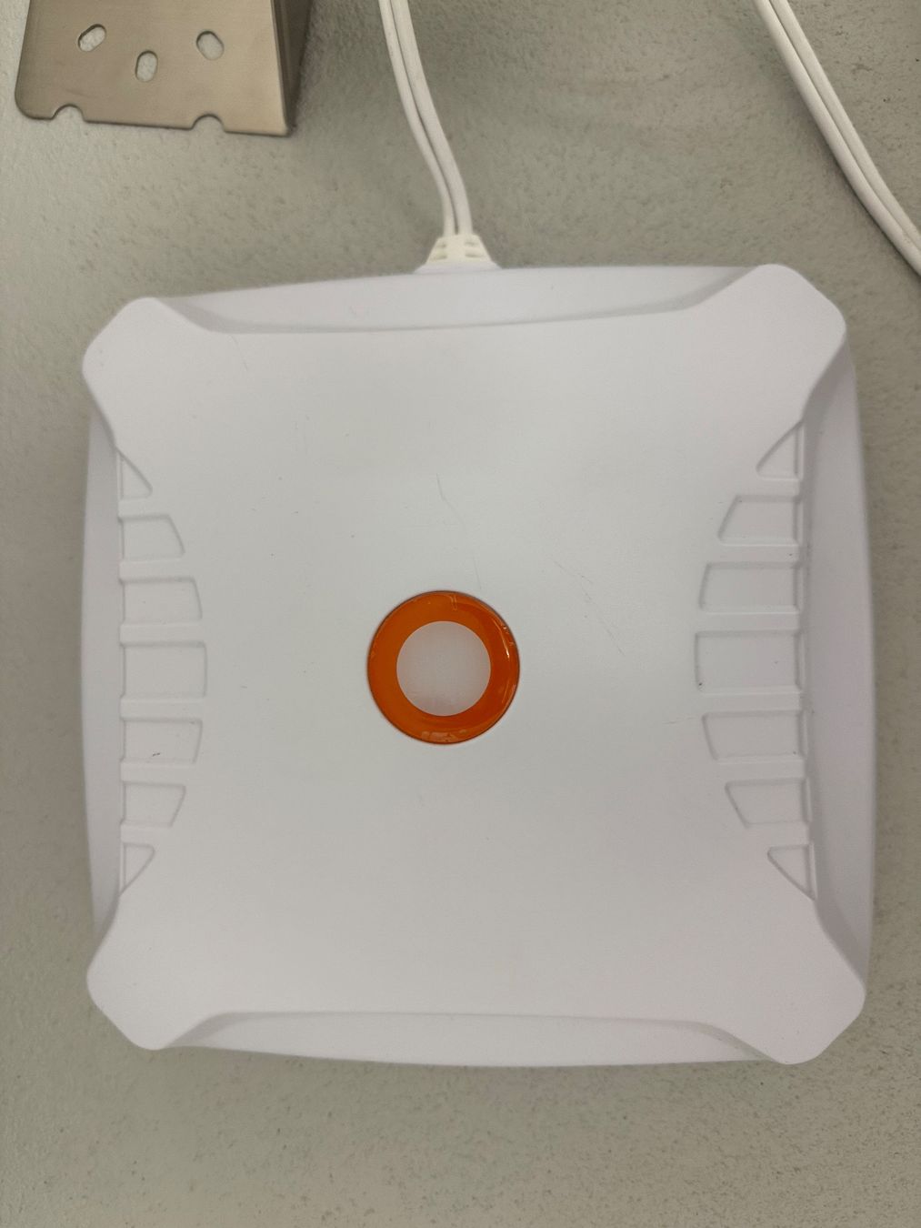 Radiocomunicazione: Poynting XPOL-2-5G Richtantenne – Nuovo (secondo la descrizione) da Sempach venduto da BooBam2