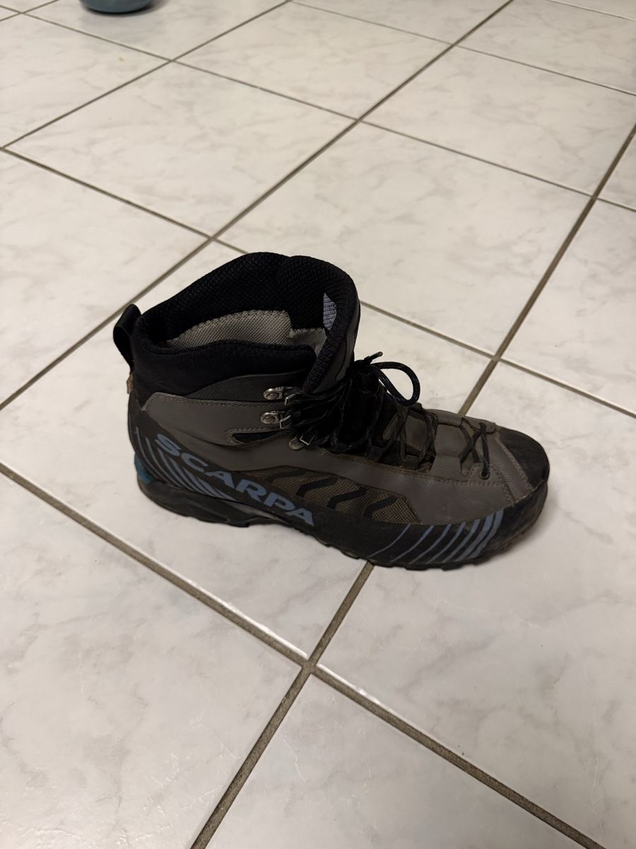 Scarpa Scarpe da uomo: Scarpa Ribelle Lite HD Gr. 46.5 – Usato da Basel venduto da Cethat