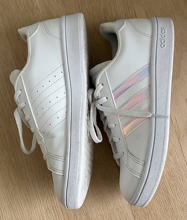 Adidas Scarpe da donna: Adidas Sneaker Gr. 37 1/3 – Usato da Zürich venduto da nop4 1