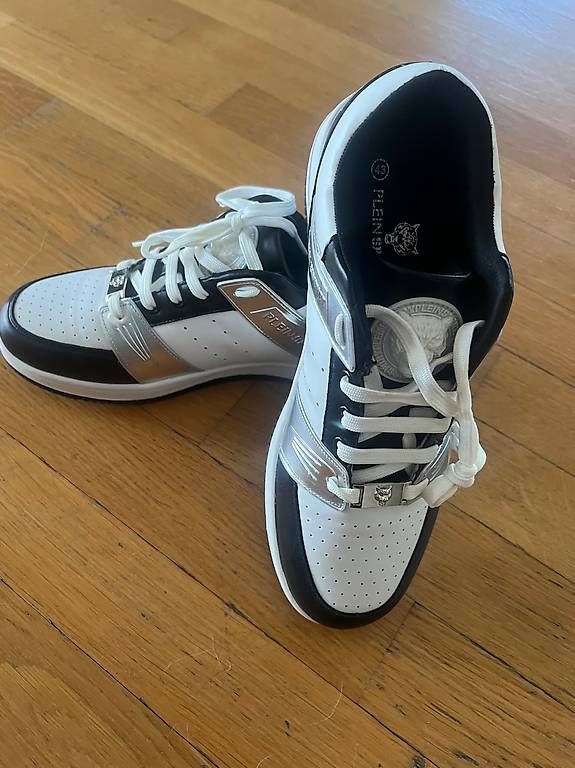 Herrenschuhe: Sneaker weiss Gr 43 – Gebraucht aus Regensdorf von Kunst02 1