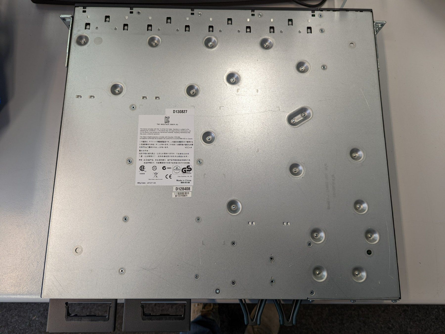 Cisco Hubs & Switches: Cisco WS-3560X-48T-E Switch + Network Module (C3KX-NM-1G) – Gebraucht aus Glattpark (Opfikon) von Jams02 6
