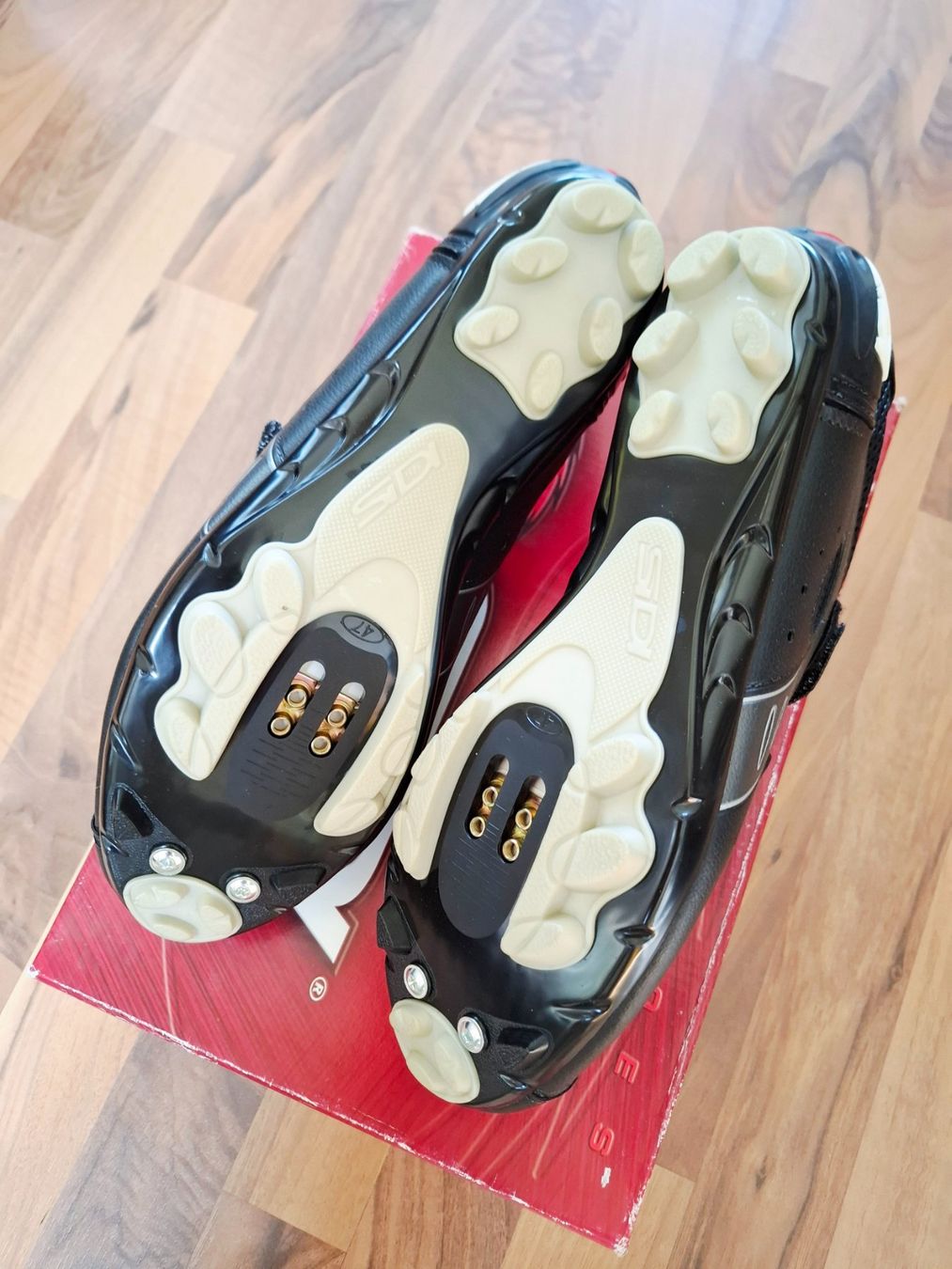 SIDI Herrenschuhe: SIDI Bullet 2 MTB Schuhe / NEU / Grösse 47 – Neu und originalverpackt aus Luzern von Velomagnet 1