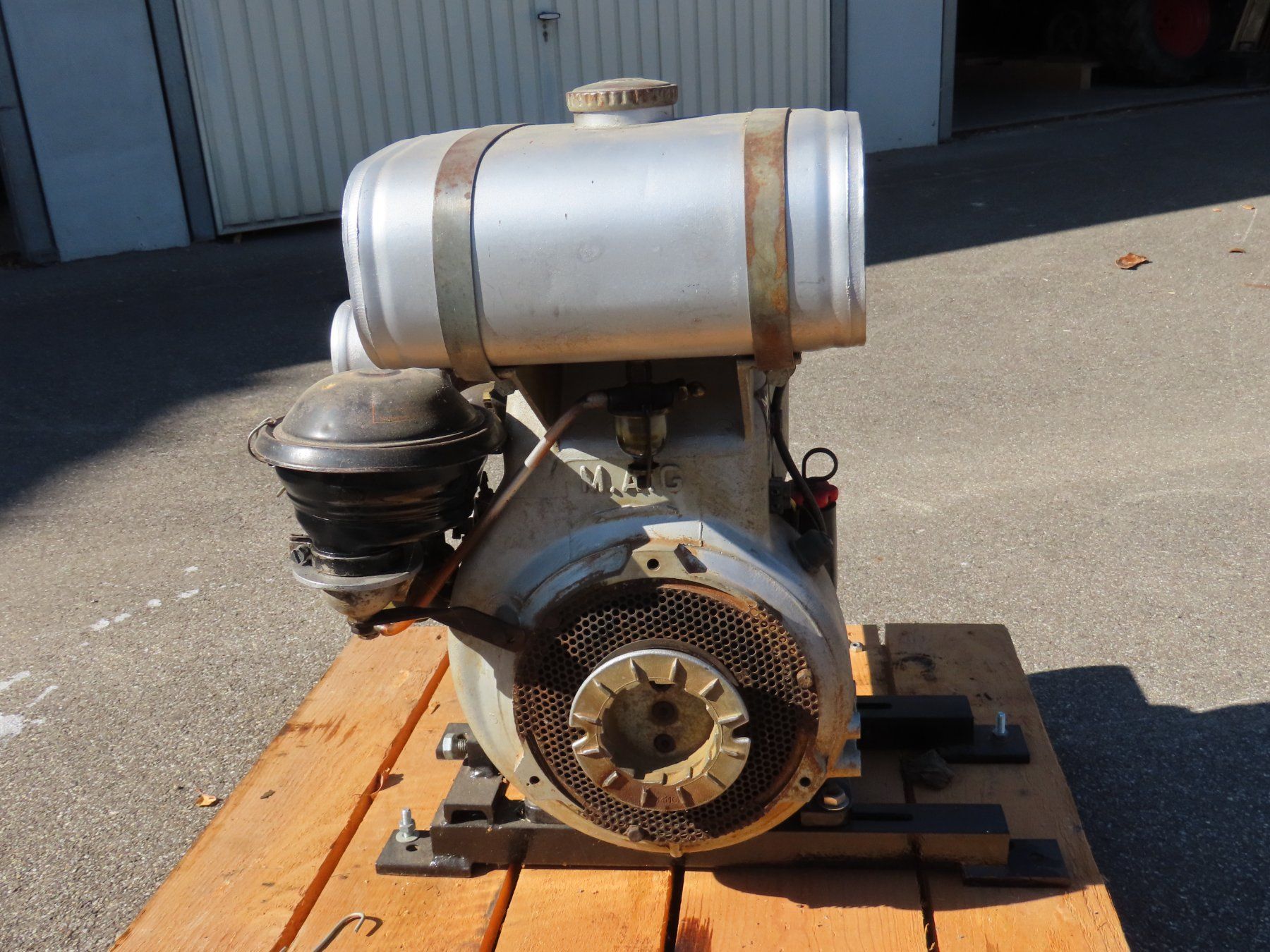 Motori: Mag Motor 1045 Stationärmotor Rapid – Usato da Kradolf venduto da Schraube8 5