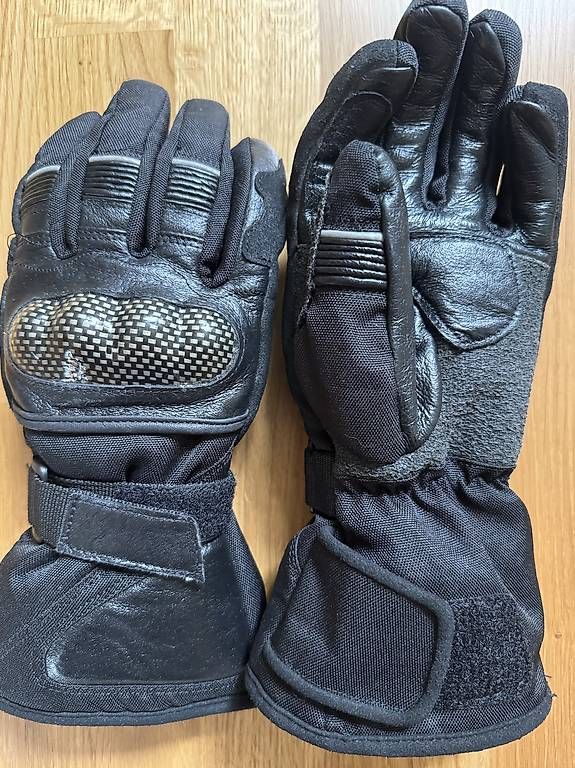 Guanti & manicotti: Motorrad Handschuh Damen Gr. 7 – Usato da Frauenfeld venduto da mon_b6jv 4