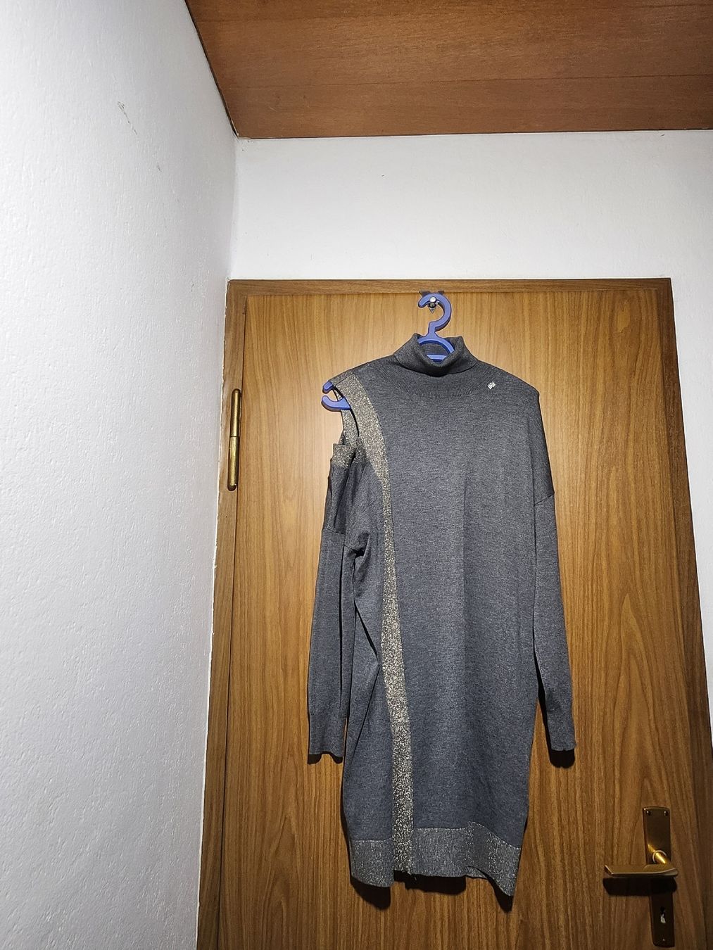 Vestiti: Robe pull  Gaudi Jeans grise taille M  – Usato da Niedergösgen venduto da Eva2410