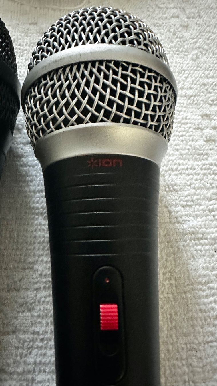 Mikrofone: Mikrofone 2 x + Audiokabel + Verlängerungskabel + Filter – Gebraucht aus Viganello von Aoho 2