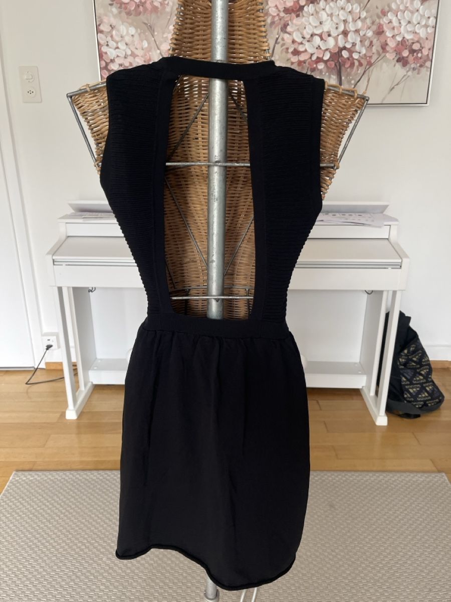 Kleider: Schwarzes Sommerkleid, 36 – Gebraucht aus Solothurn von Bobesch08 3