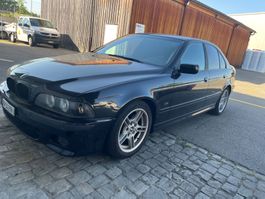 BMW E39 525i, M Paket