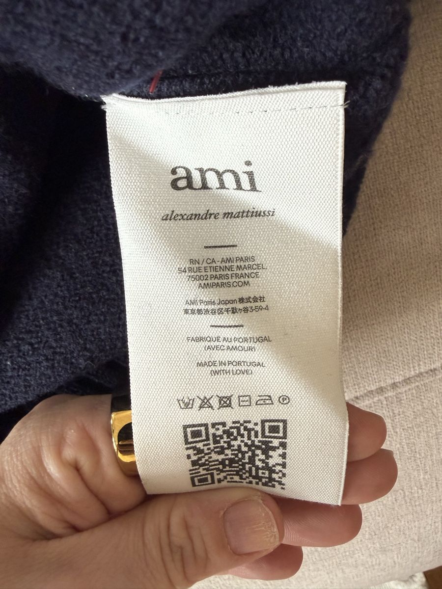 Pullover & Sweatshirts: Wollpullover Ami Paris dunkelblau – Gebraucht aus Inwil von July1988 2
