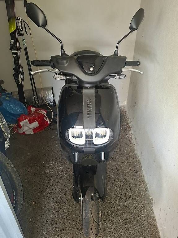 Yamaha Scooter: Scooter yamaha – Usato da Riaz venduto da sam_lf6l