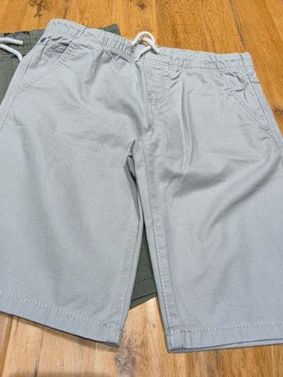 C&A Lotti & Set di vestiti: 152 - Grösse, 2er SET Kinder Shorts – Usato da Nottwil venduto da echtMOMO 2