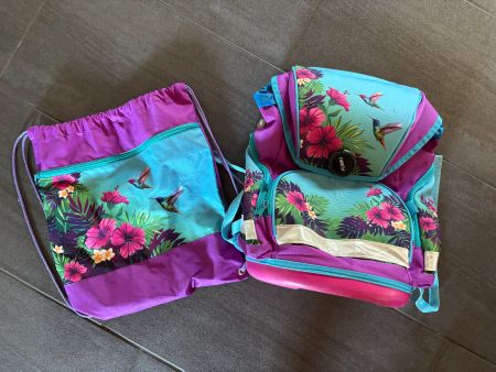 Schulrucksack FUNKI mit Turnbeutel Blumen/Kolibri