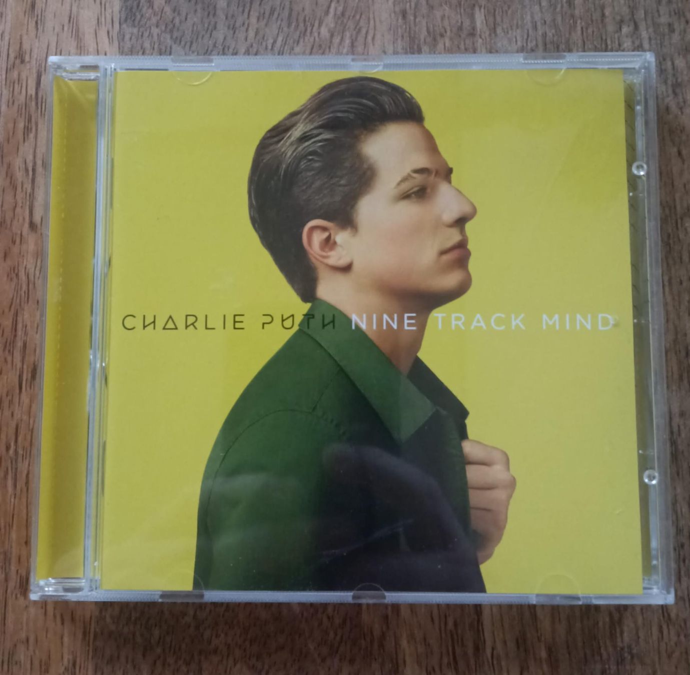 CD: CD "Charlie Puth Nine Track Mind" – Usato da Le mouret venduto da mar_wy8n