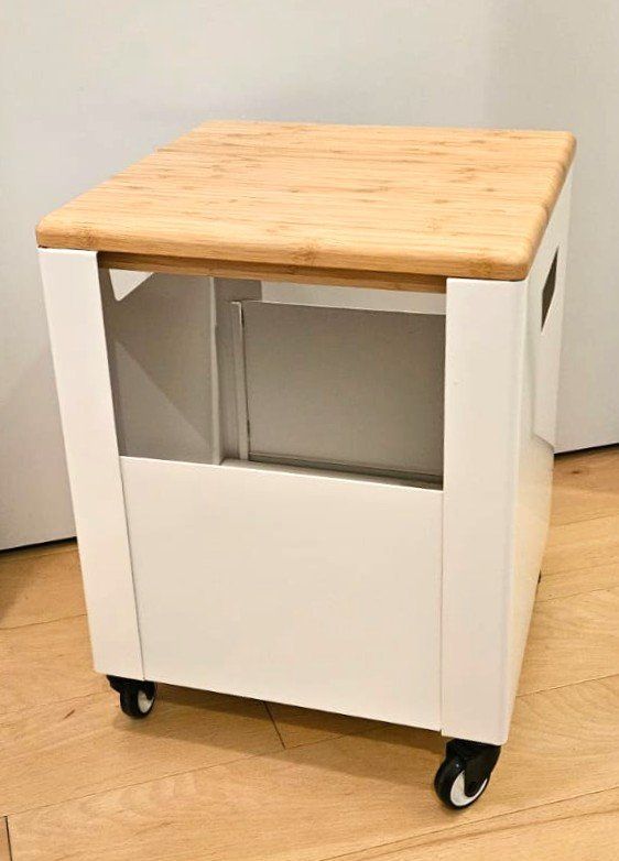 Ikea Eléments de bureau: Rollcontainer mit Bambusdeckel, neuwertiger Zustand – D'occasion à St. Gallen par AnBau 1