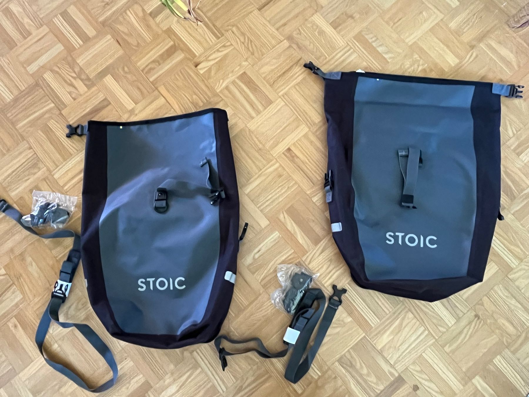 Taschen: 2 Stoic - GranvikSt. Back Pannier 22 - Gepäckträgertaschen – Neu (gemäss Beschreibung) aus Meilen von Mofline