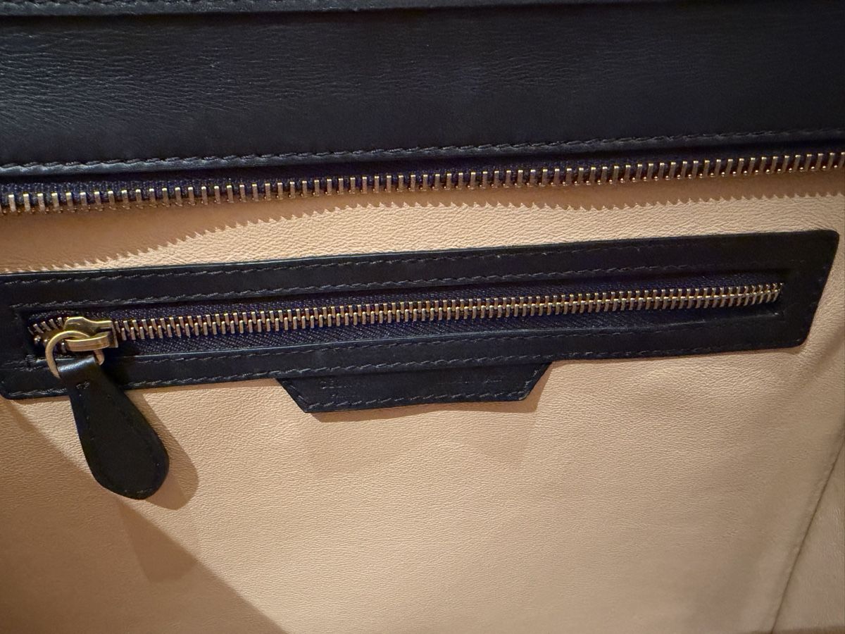 Celine Taschen: Celine luggage leather tote bag – Gebraucht aus Paradiso von apf_mh9c 4