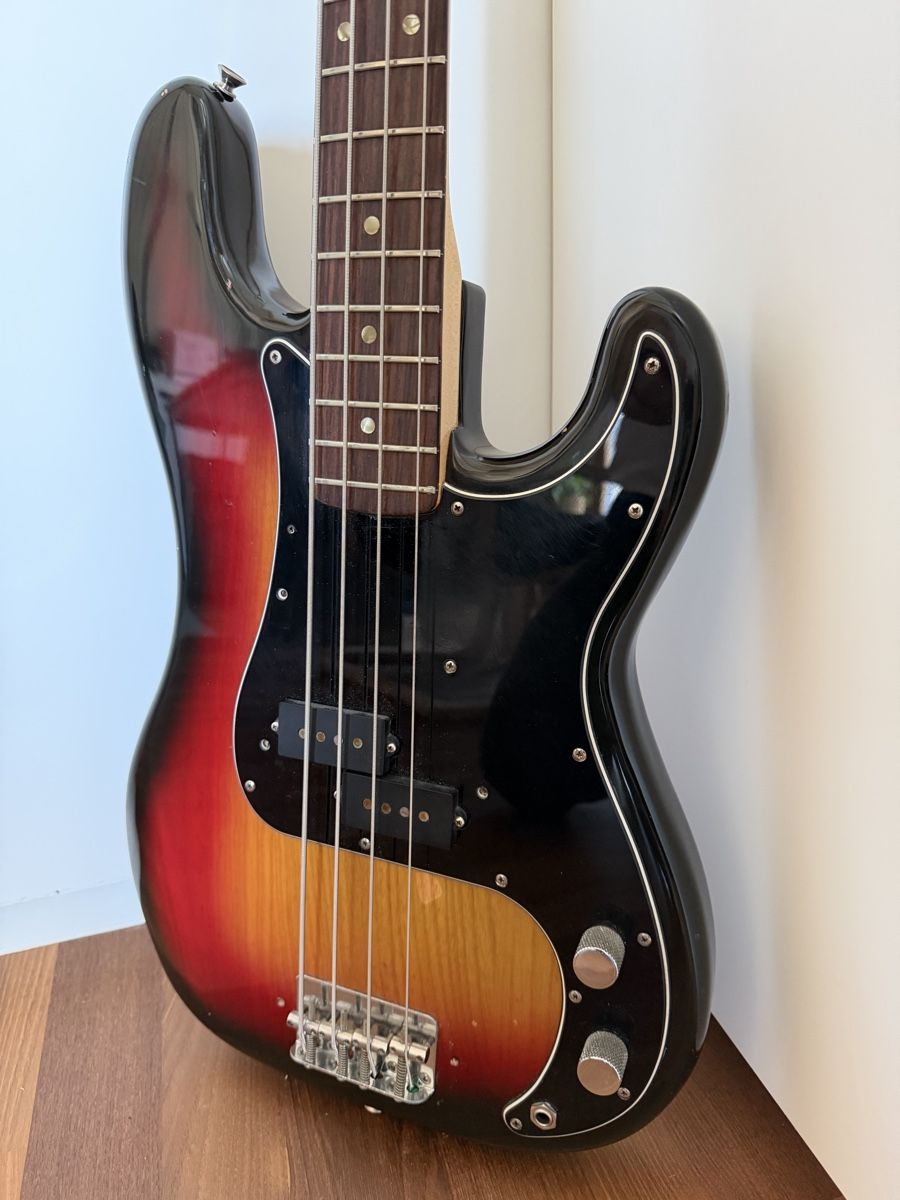 Fender Musikinstrumente: Fender Precision Bass 1978 USA – Gebraucht aus egnach von Ursbass 3