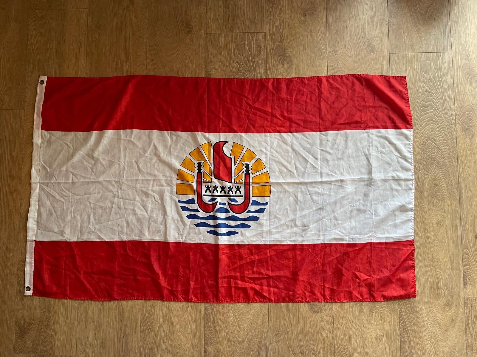 Bandiere: Drapeau Polynésie Française – Usato da Lonay venduto da steve.paquier