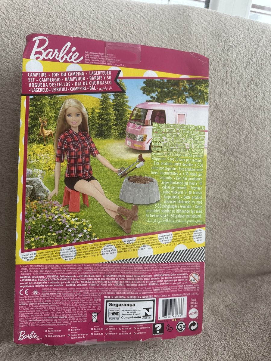 Bambole: Campfire Barbie 2016 – Usato da Herbriggen venduto da Sehrazade 1