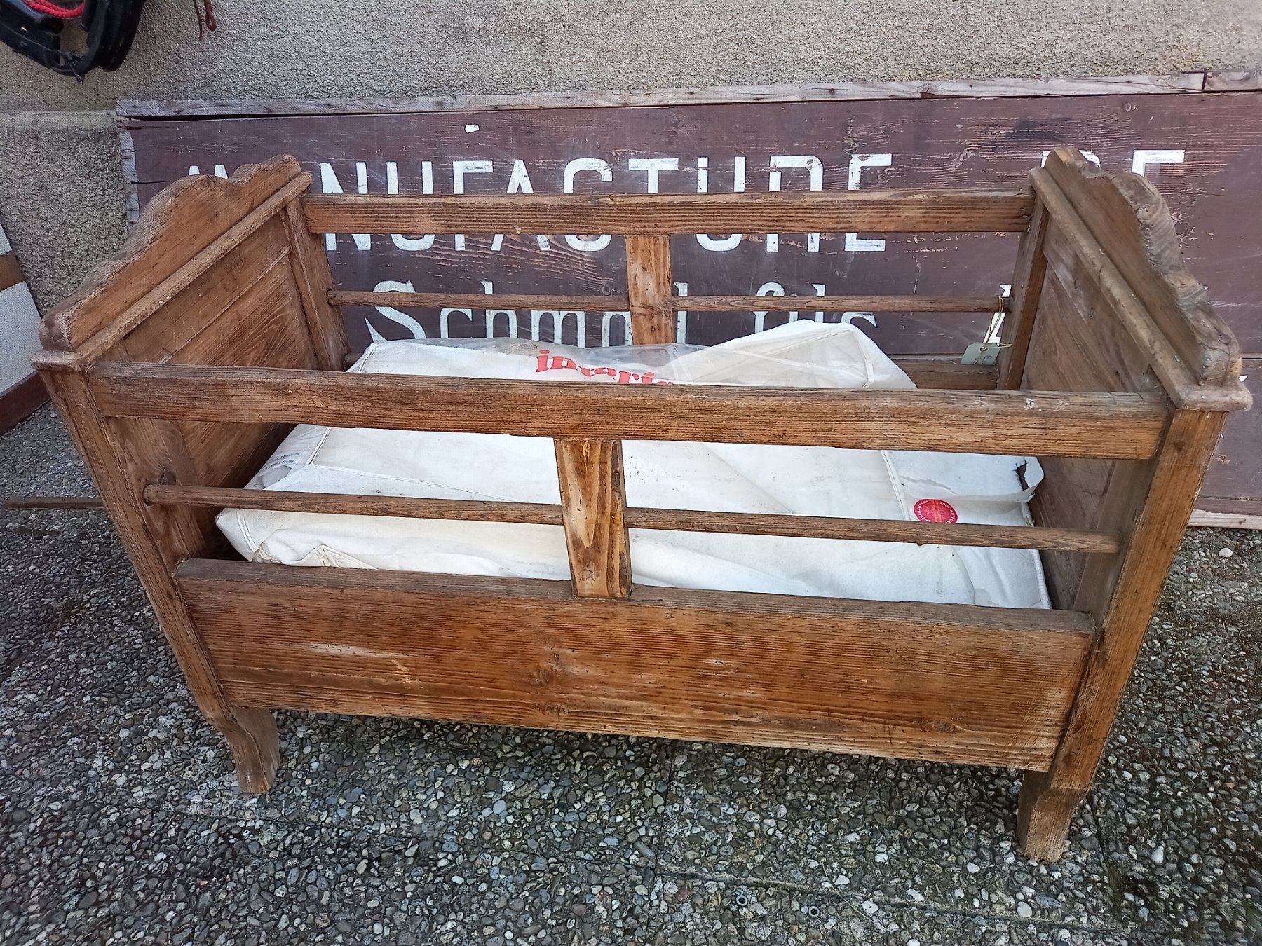 Letti: Lit pour enfant – Usato da Noiraigue venduto da pel_ny7d
