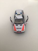 Modellauto: Polizei Bern BMW X5 (nr.121)