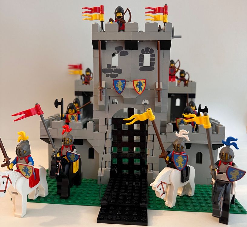 Vintage LEGO 6080 